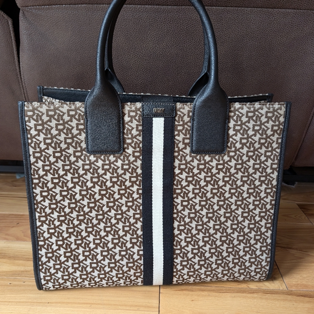 DKNY large tote bag